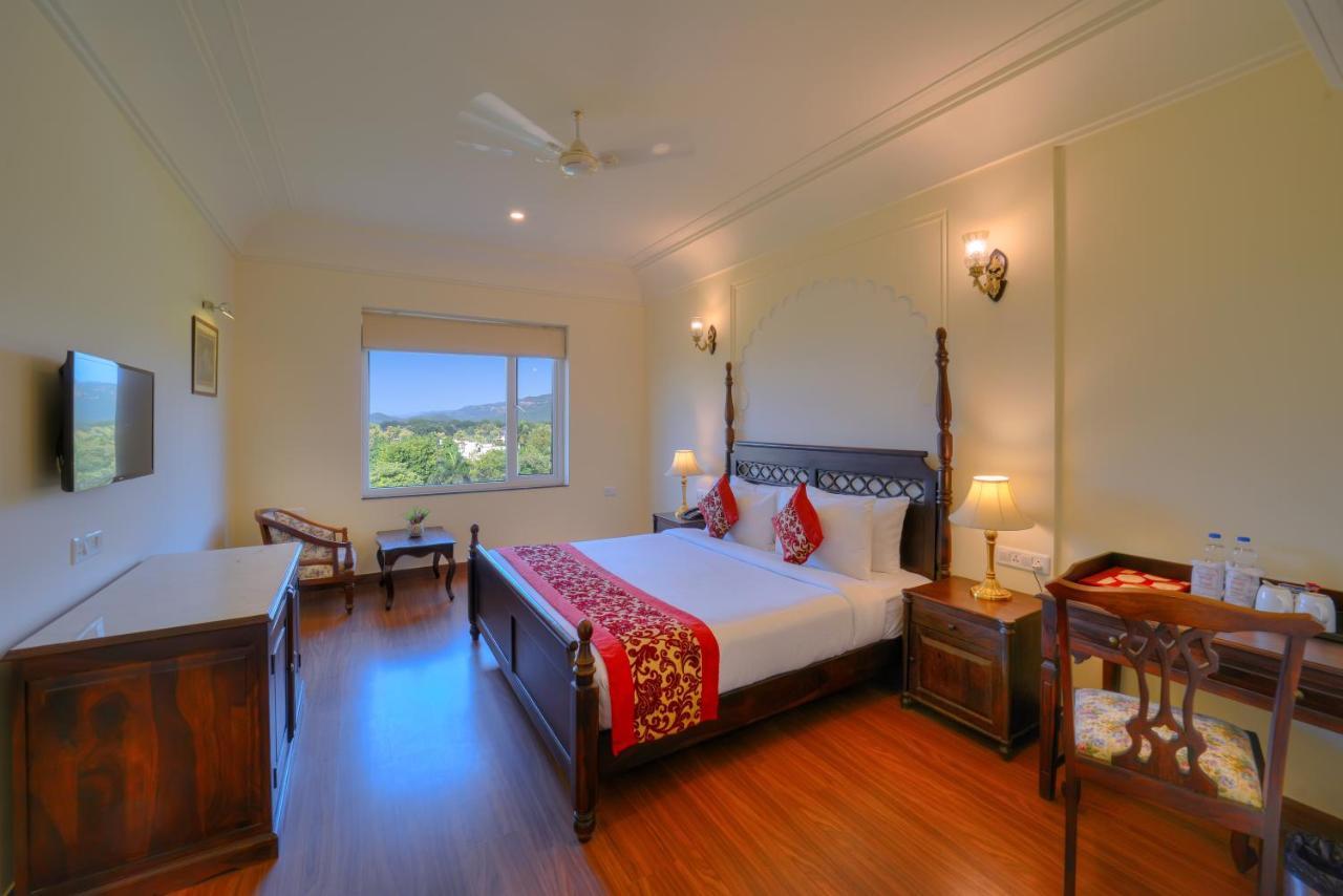 Welcomheritage Mount Valley Resort Ranthambore Савай-Мадгопур Екстер'єр фото
